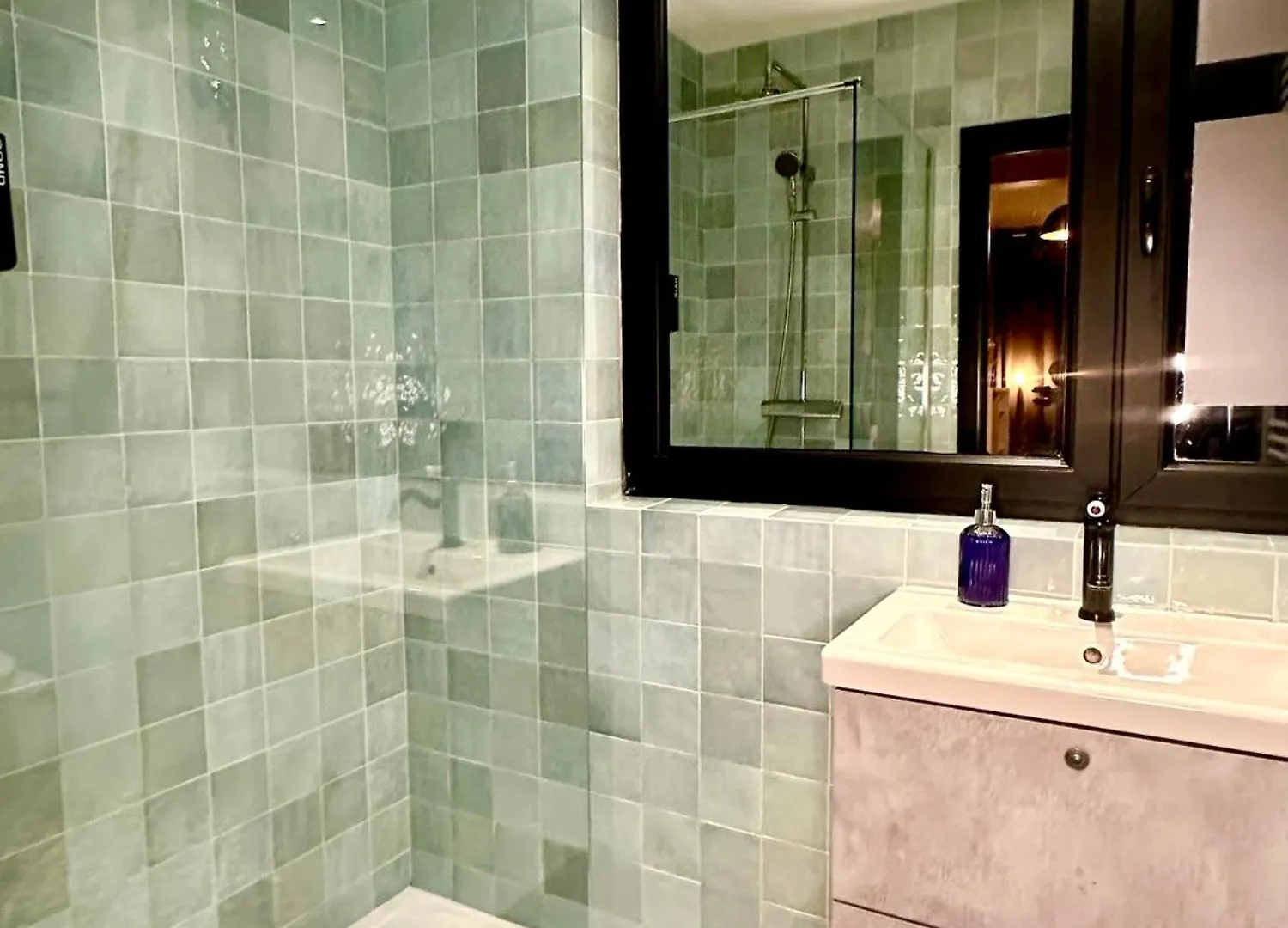 Luxury Suites Diamond By Rikas Hotels Antwerpen 0*,  Belgien